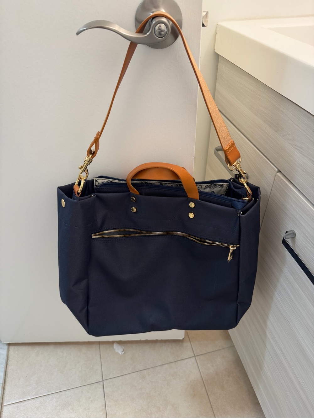 Boulevard Lined Navy Tote with Tan Leather Handles NWOT